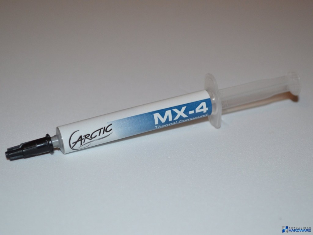 ARCTIC_MX-4_007