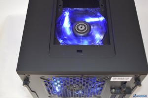 BITFENIX_COLOSSUS_MINI-ITX_047