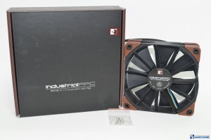 NOCTUA NF F12 industrialPPC 3000 PWM_004