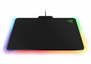 RAZER PRESENTA LA ALFOMBRILLA RAZER FIREFLY