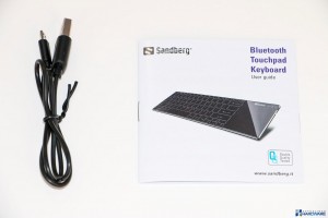 SANDBERG BLUETOOTH TOUCHPAD KEYBOARD REVIEW UNBOXING__003