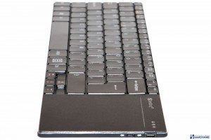 SANDBERG BLUETOOTH TOUCHPAD KEYBOARD REVIEW UNBOXING__009