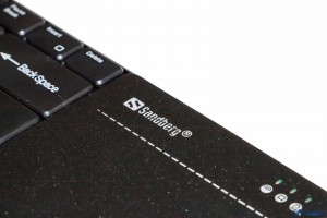 SANDBERG BLUETOOTH TOUCHPAD KEYBOARD REVIEW UNBOXING__011