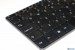 SANDBERG BLUETOOTH TOUCHPAD KEYBOARD REVIEW UNBOXING__017