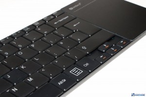 SANDBERG BLUETOOTH TOUCHPAD KEYBOARD REVIEW UNBOXING__018