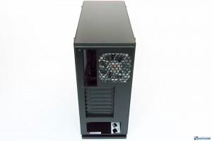 IN WIN 805 REVIEW UNBOXING_016