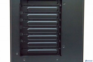 IN WIN 805 REVIEW UNBOXING_019