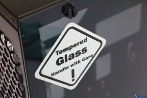 IN WIN 805 REVIEW UNBOXING_022