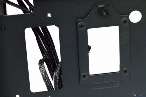 IN WIN 805 REVIEW UNBOXING_047