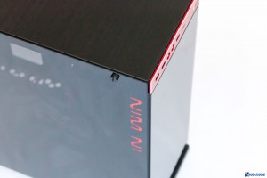 IN WIN 805 REVIEW UNBOXING_054