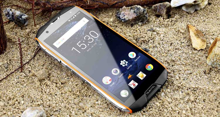Dipos Pellicola Protettiva Privacy 4 Modi Per Oukitel WP5000 - Anti-sguardi, Anti-graffio, Made In Germany, Facile Installazione