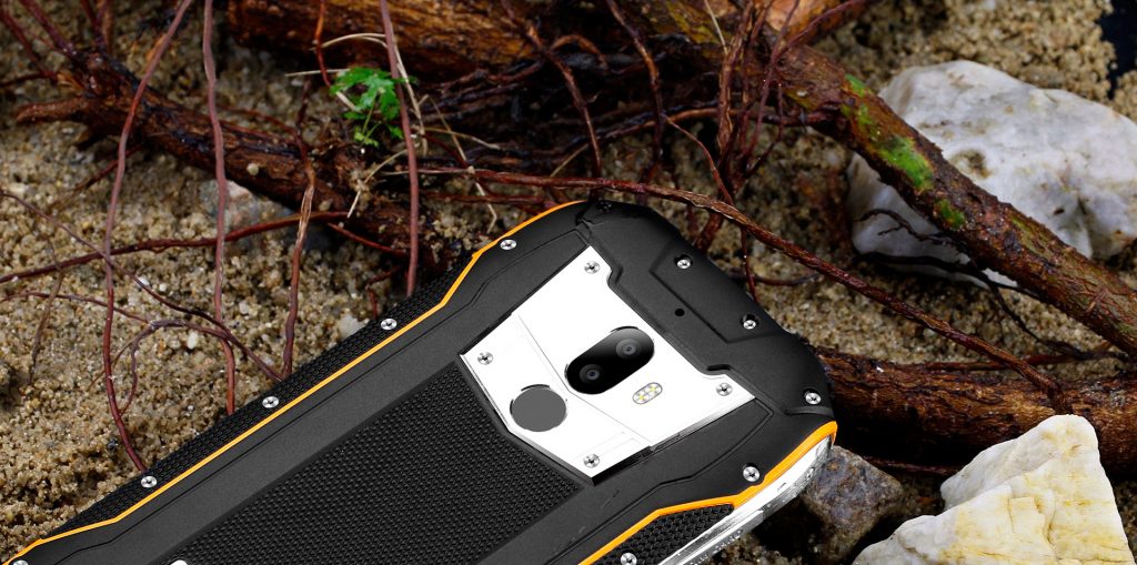 La resistencia del Oukitel WP5000 a prueba en este test de destrucción